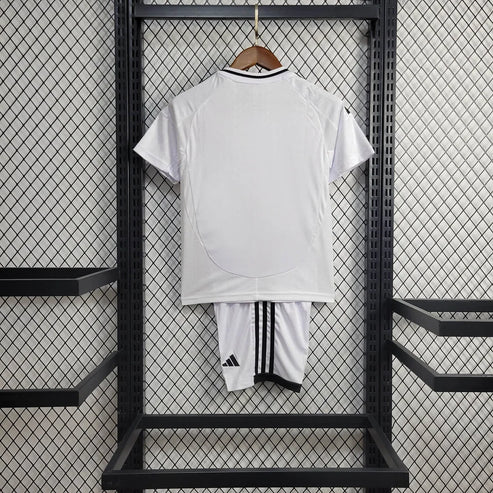24/25 Real Madrid Home Kids Size Version